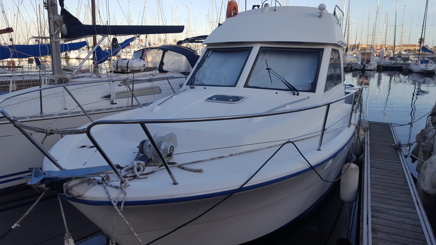 slider 5 Beneteau Antares 905 Fly